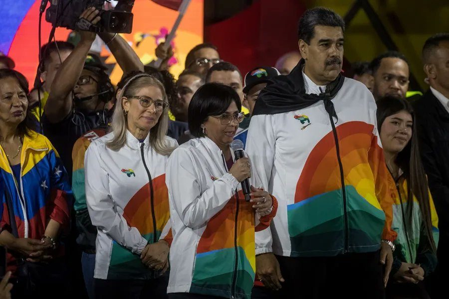 Venezuela exige a EE.UU. alejarse de sus costas y ocuparse de sus «terribles problemas»