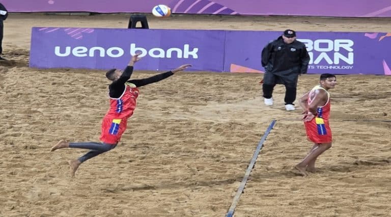 Voleibol playa de Venezuela avanza a semifinales en Panamericanos Jr. de Paraguay