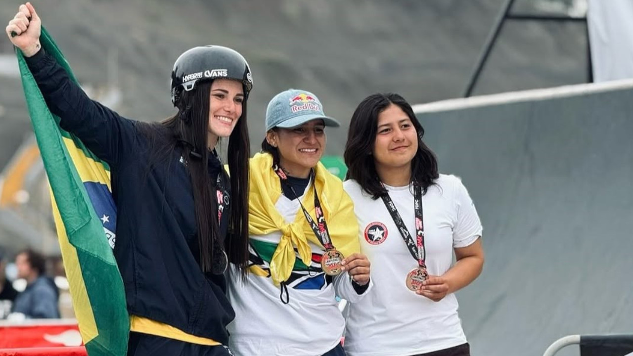 ¡Cuestión de familia! Lizsurley Villegas, campeona panamericana de BMX Freestyle