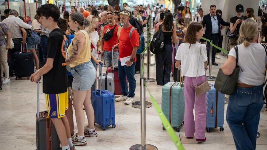 Personal de seguridad se declara en huelga indefinida