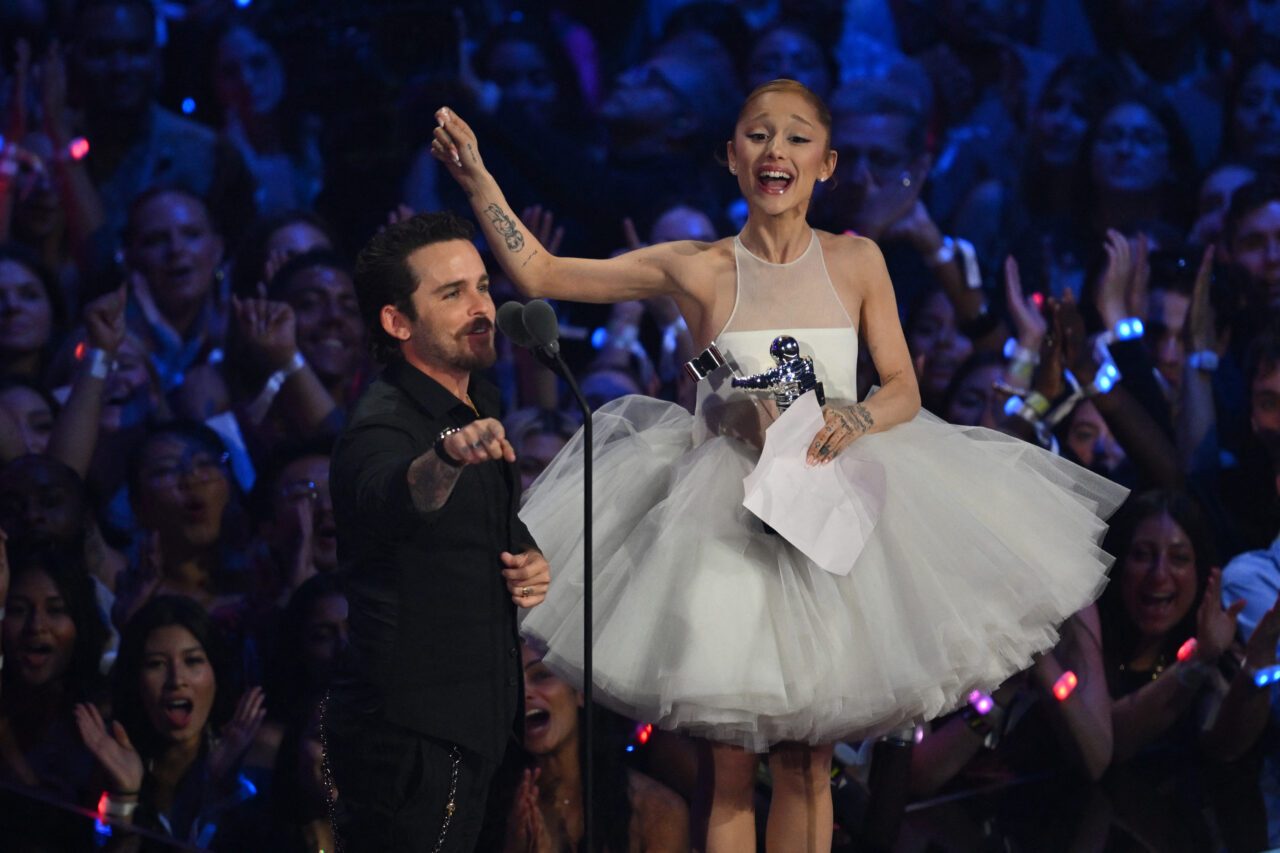 Ariana Grande se llevó el premio al Video del Año en los VMAs