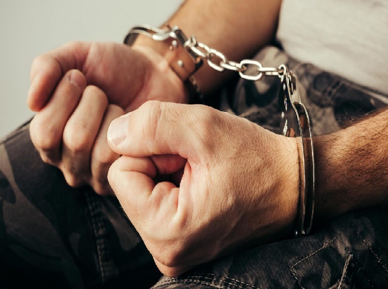 Esposo de jueza trujillana extorsionaba en nombre de ella